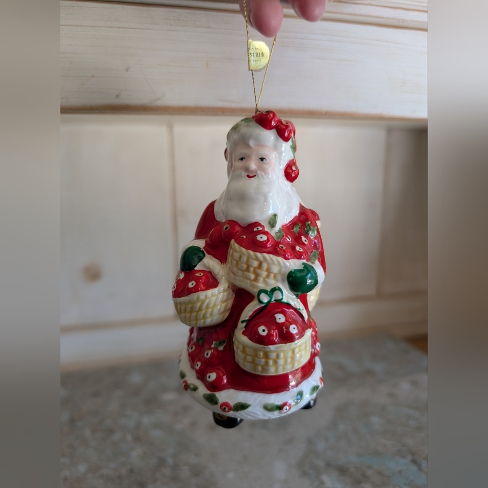 Vintage Sylvestri Handpainted Santa Claus St. Nick Ornament Made in Phillipines
